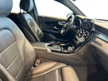 MERCEDES-BENZ GLC 200 4matic Coupe MBUX Night Wide C…
