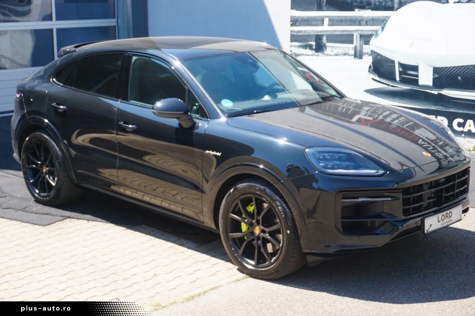 PORSCHE Cayenne Coupe E-Hybrid SportAbgas AHK HeadUp