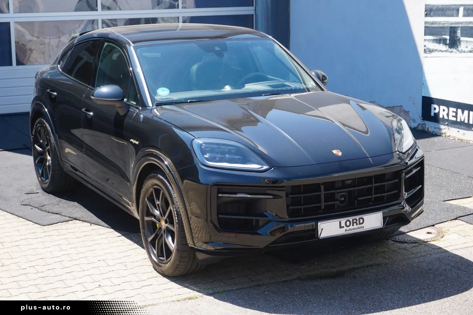 PORSCHE Cayenne Coupe E-Hybrid SportAbgas AHK HeadUp