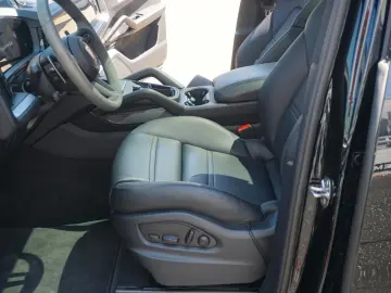 PORSCHE Cayenne Coupe E-Hybrid SportAbgas AHK HeadUp