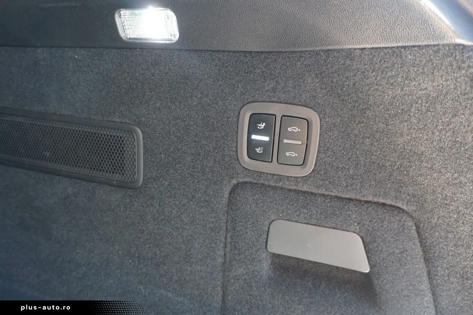 PORSCHE Cayenne Coupe E-Hybrid SportAbgas AHK HeadUp