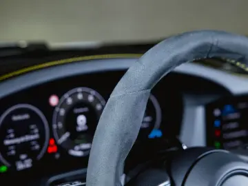 Porsche 911 Turbo S PTS Leichtbaudach Lift