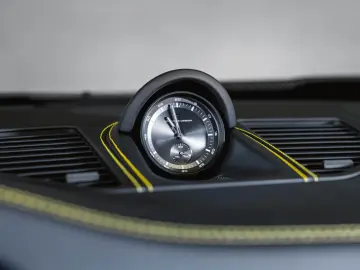 Porsche 911 Turbo S PTS Leichtbaudach Lift
