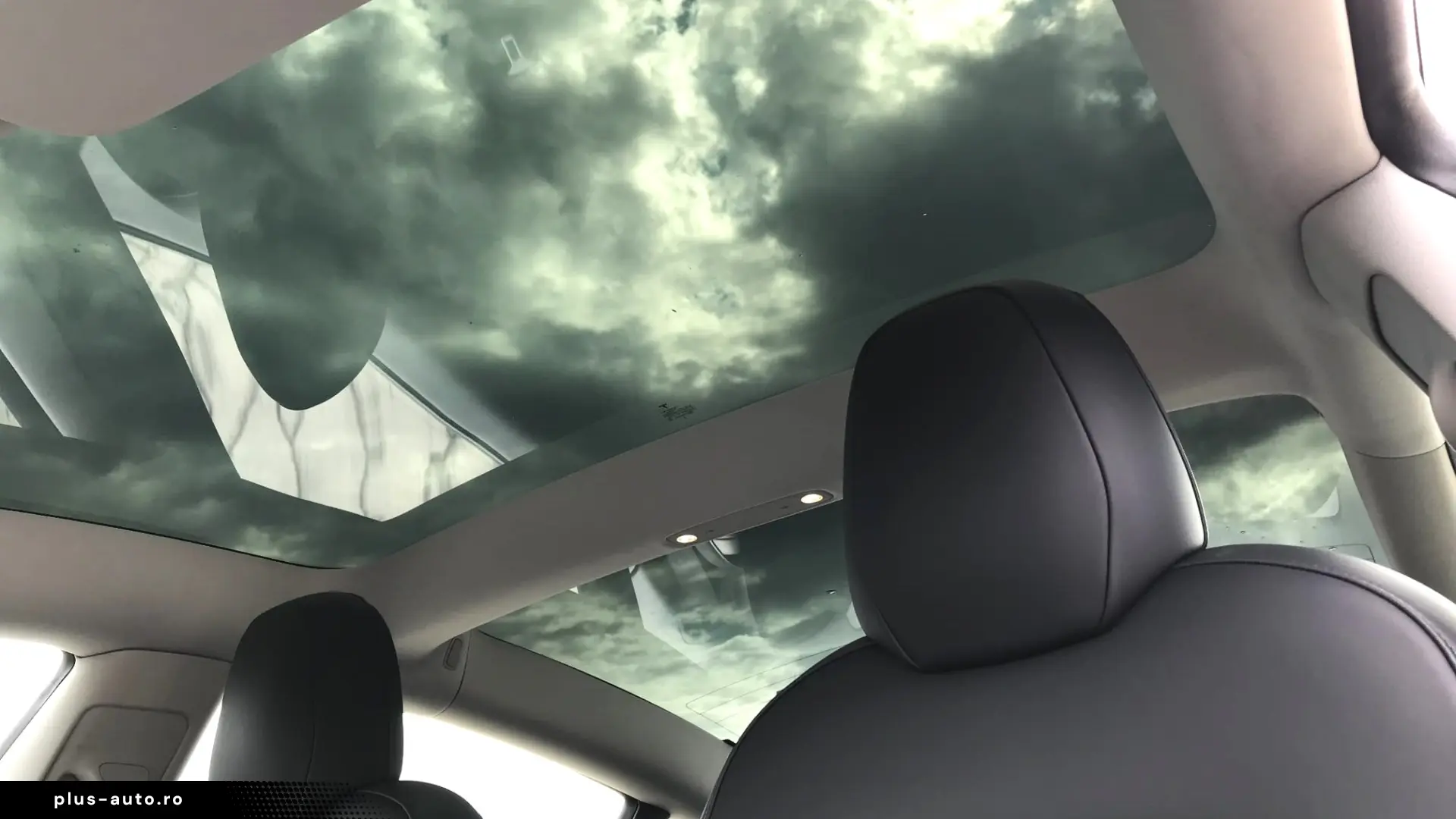Tesla Model 3 RWD