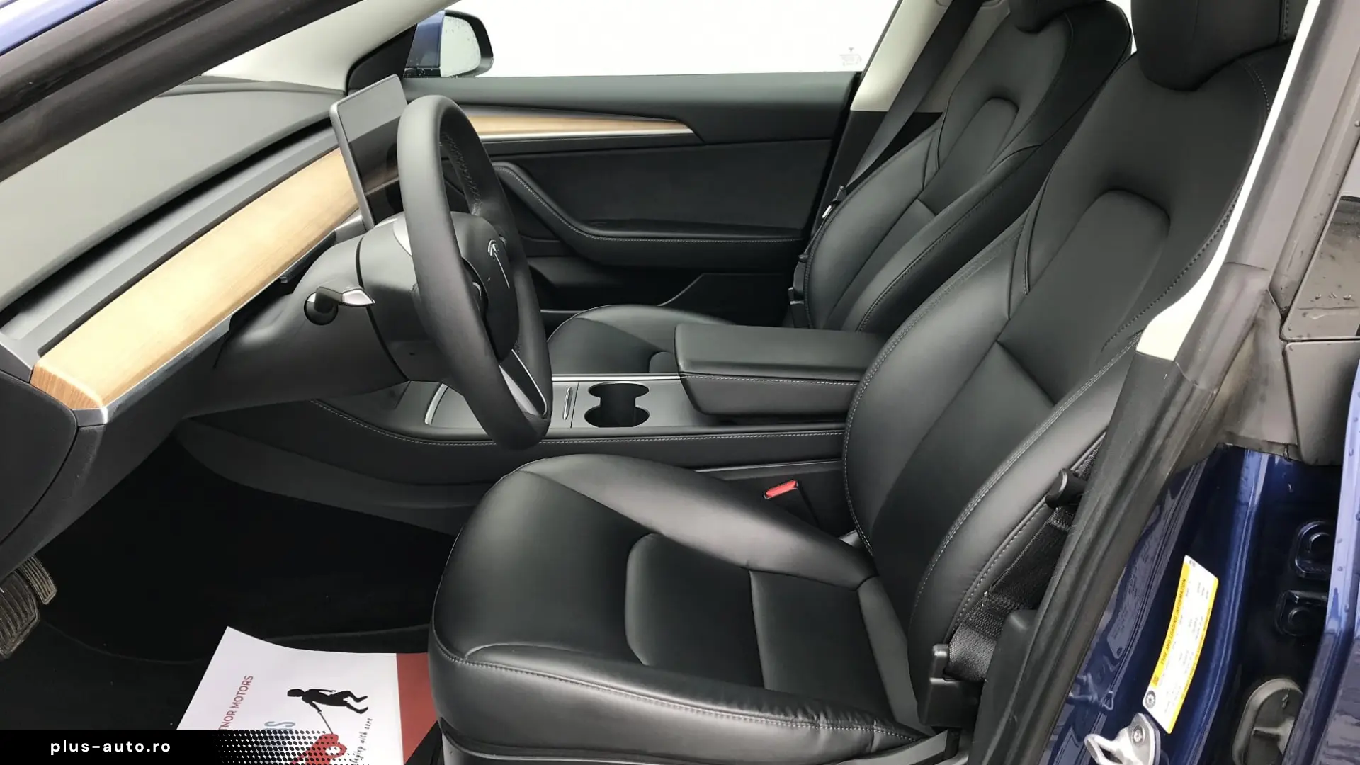 Tesla Model 3 RWD