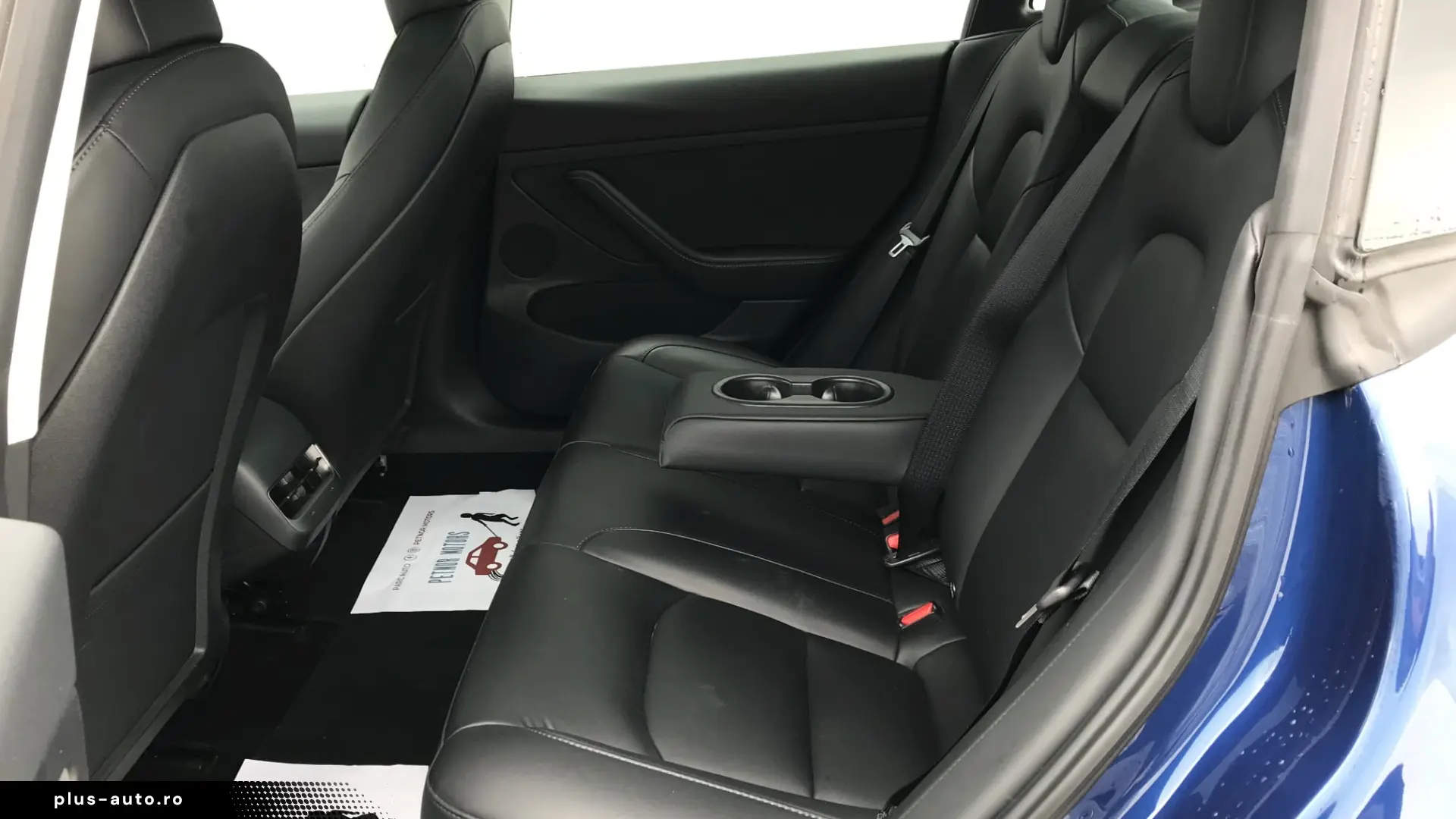 Tesla Model 3 RWD