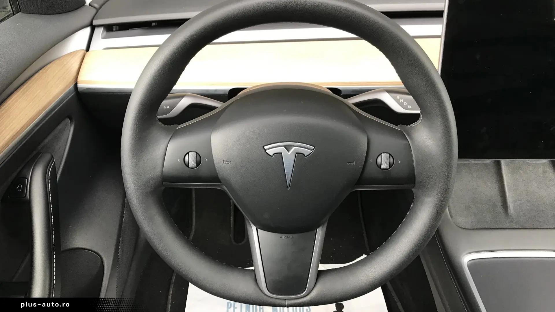 Tesla Model 3 RWD