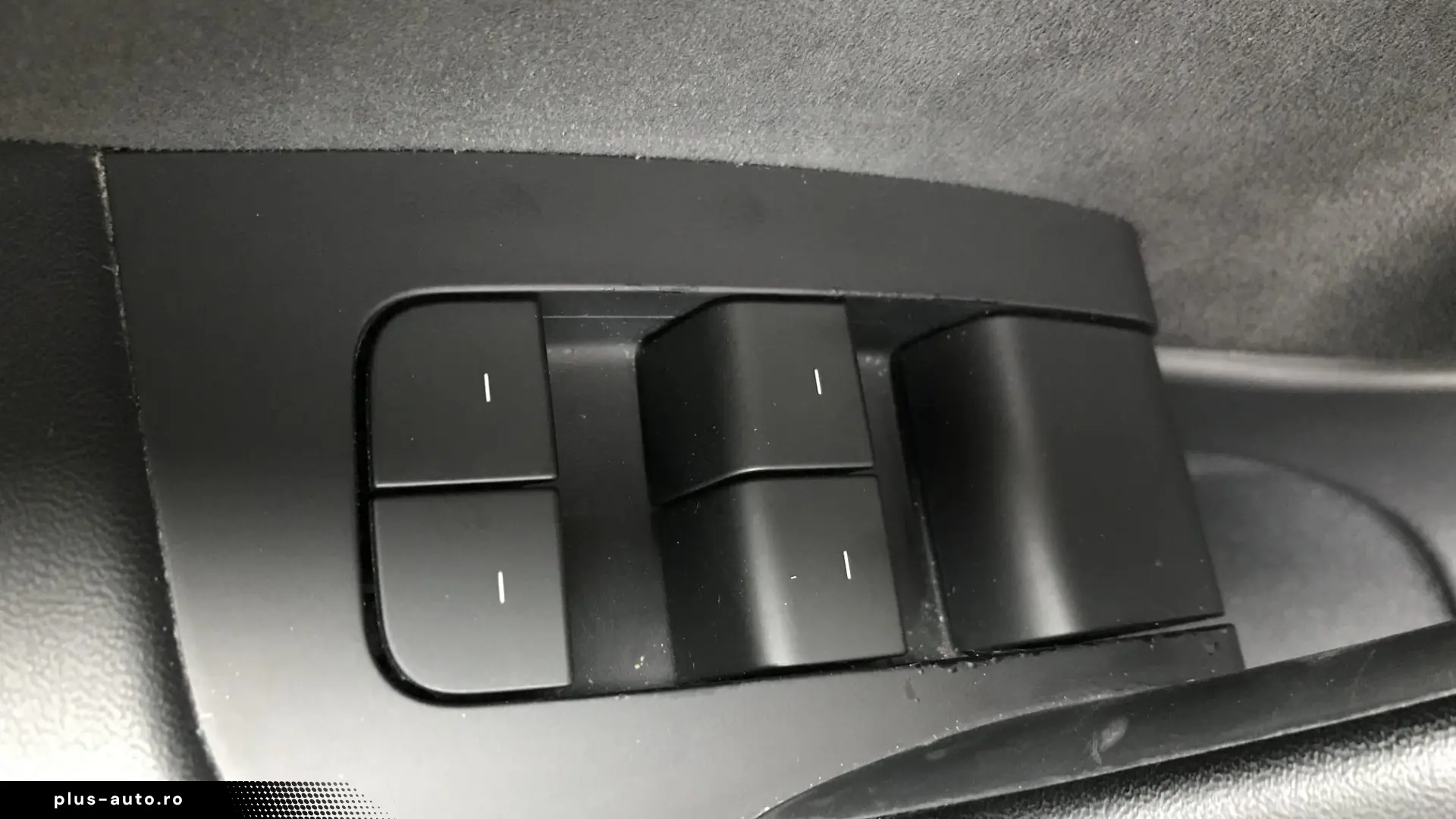 Tesla Model 3 RWD
