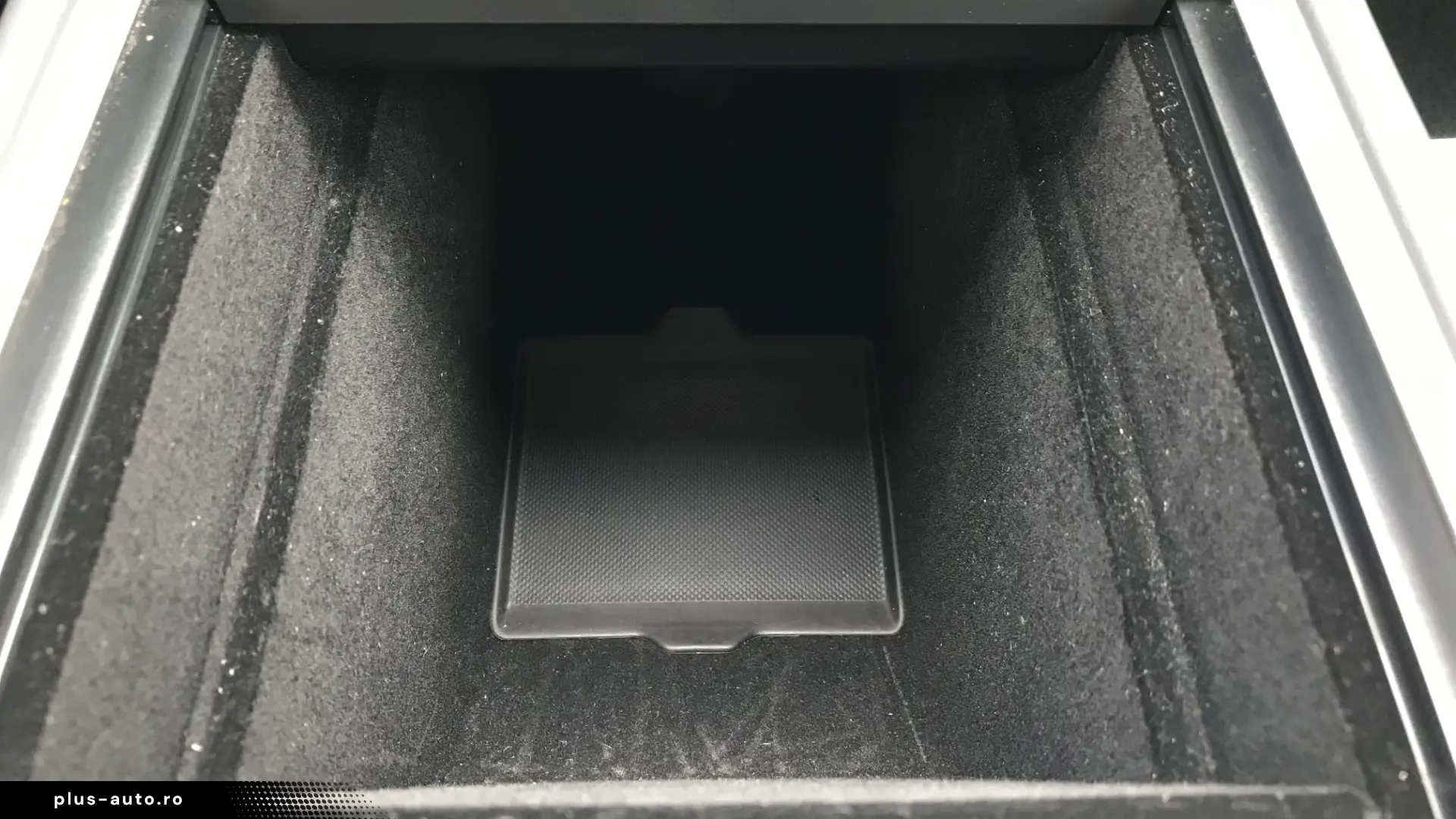 Tesla Model 3 RWD