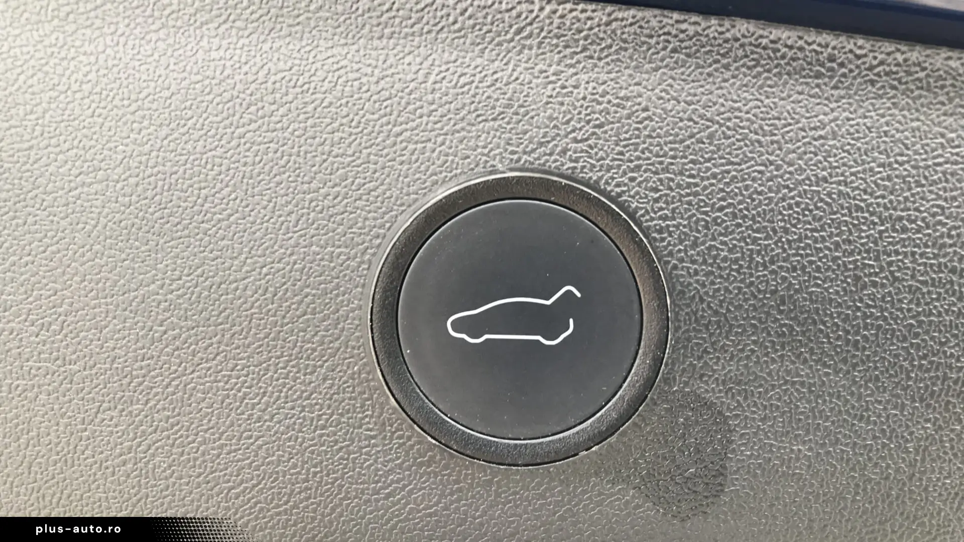 Tesla Model 3 RWD