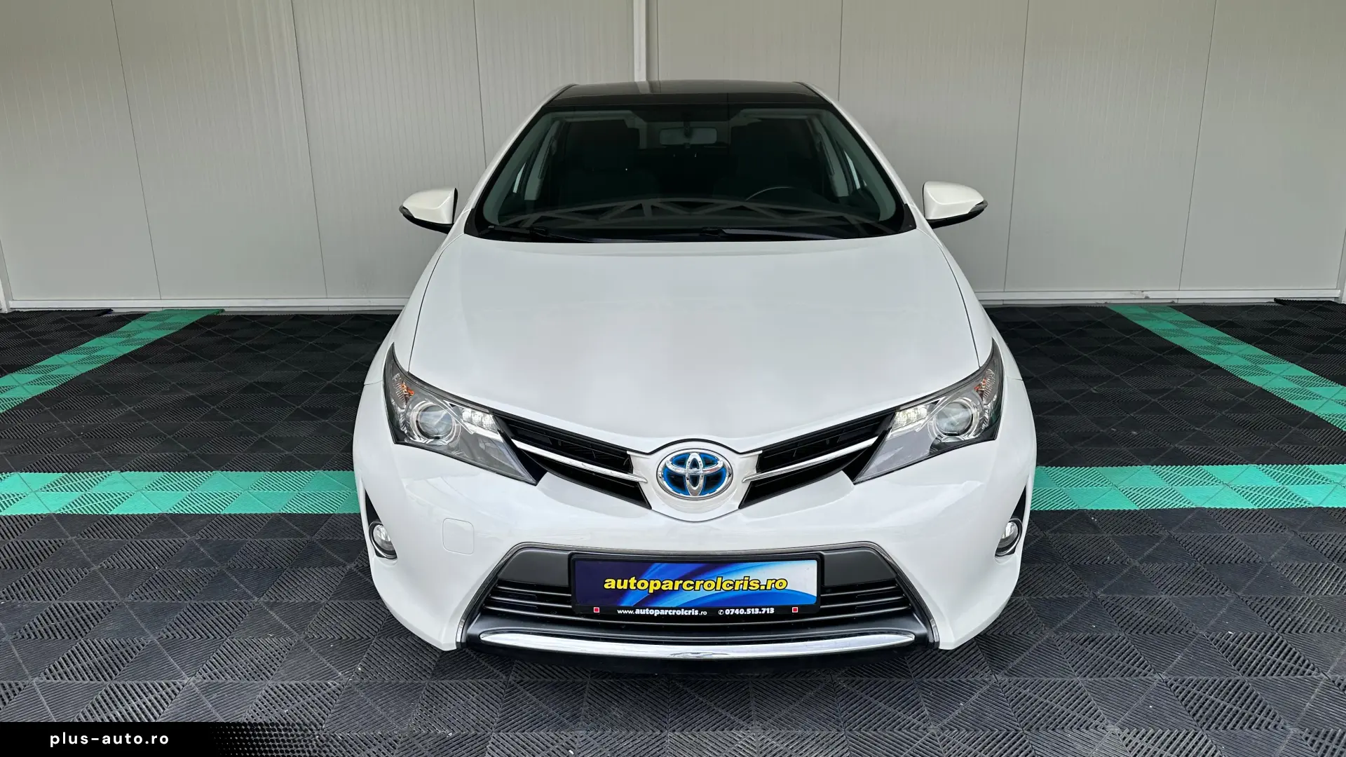 Toyota Auris Hibrid 1.8 Benzina 122 CP An 2015