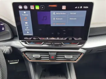 Cupra Formentor VZ MATT 4x4 Matrix Pano AHK