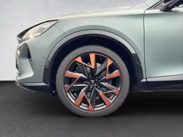 Cupra Formentor VZ MATT 4x4 Matrix Pano AHK