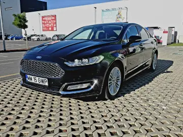 Ford Mondeo Vignale Hybrid