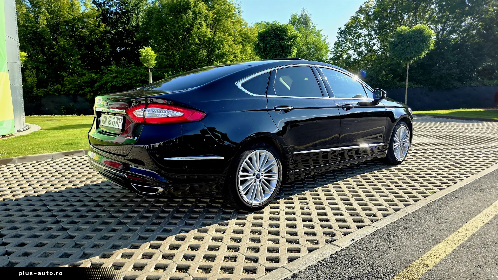 Ford Mondeo Vignale Hybrid