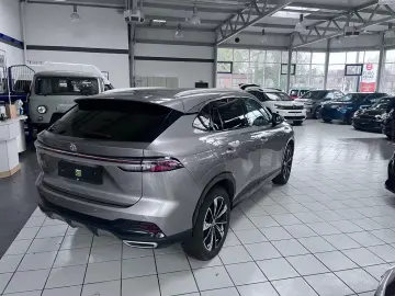 MG HS 1.5 T GDI 125 kW Luxury