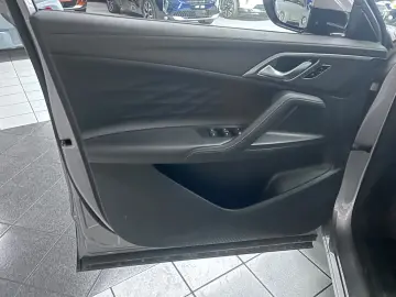 MG HS 1.5 T GDI 125 kW Luxury