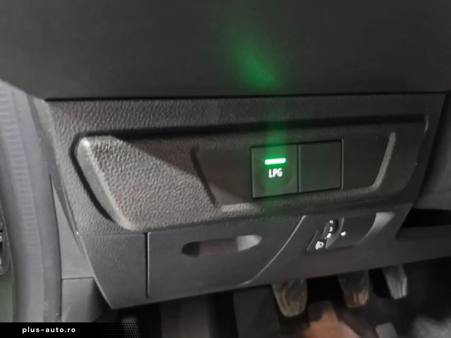 DACIA SANDERO 1.0 Eco-G 100CP Stepway Extreme