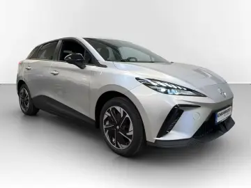 MG4 51 kWh CarPlay Android ACC PDC 17