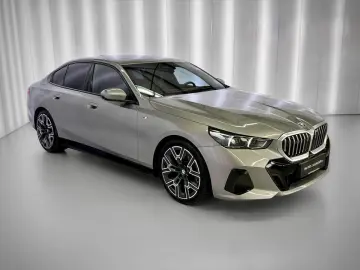 BMW 520 520d xDrive  M-SPORT
