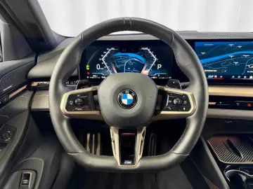 BMW 520 520d xDrive  M-SPORT