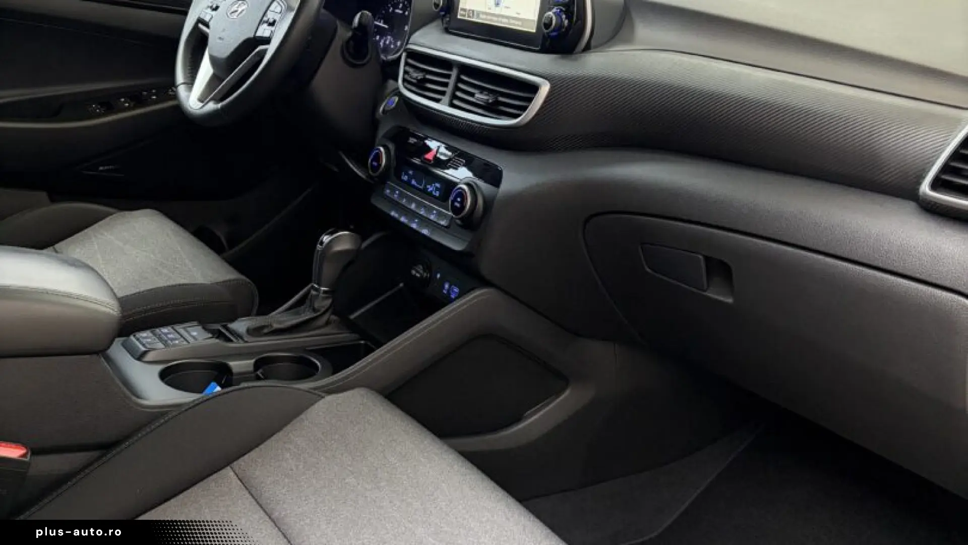 HYUNDAI TUCSON   2019-11