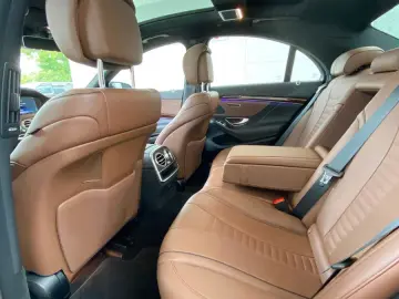 MERCEDES-BENZ S 560 4Matic   360