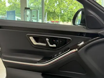 MERCEDES-BENZ S 350 d 4MATIC DISTR AIRMATIC