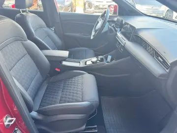 MG3 1.5 Hybrid  Luxury