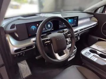 Hyundai IONIQ 9 110 kWh 4WD UNIQ