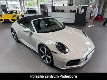 PORSCHE 992 911 Carrera Cabrio Sportabgas Surround View