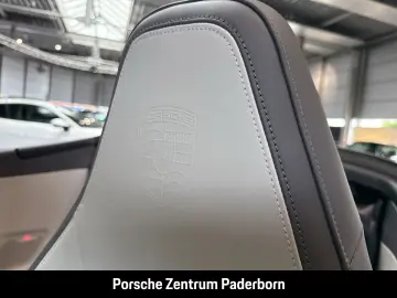PORSCHE 992 911 Carrera Cabrio Sportabgas Surround View