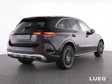 MERCEDES-BENZ GLC 300 de 4M AMG NavP Pano LED 20&apo…