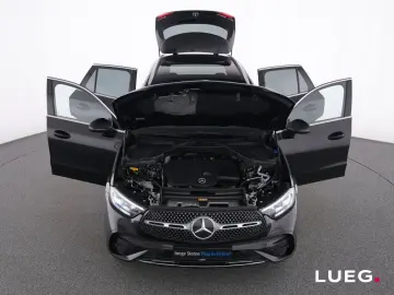 MERCEDES-BENZ GLC 300 de 4M AMG NavP Pano LED 20&apo…