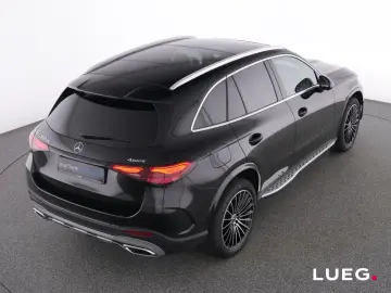 MERCEDES-BENZ GLC 300 de 4M AMG NavP Pano LED 20&apo…