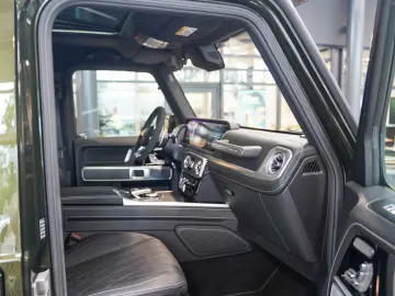 Mercedes-Benz G 63 AMG 4x4² manufaktur  wood floor First 40
