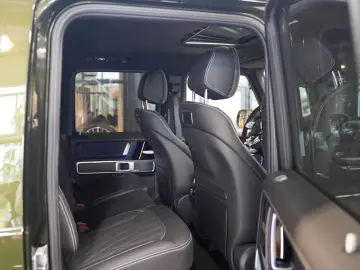 Mercedes-Benz G 63 AMG 4x4² manufaktur  wood floor First 40