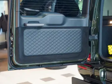 Mercedes-Benz G 63 AMG 4x4² manufaktur  wood floor First 40