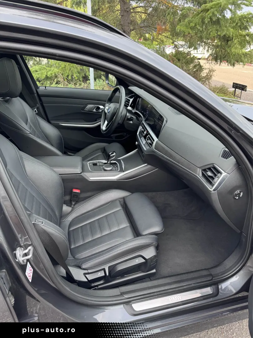 BMW 330e xDrive  Aut  Sport  Pano  8x roți originale  Cârlig