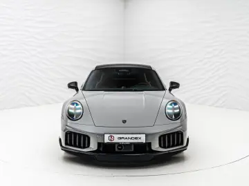 Porsche 992 911 Turbo S Lift Carbon Burmester Braun Int.