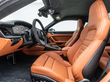 Porsche 992 911 Turbo S Lift Carbon Burmester Braun Int.