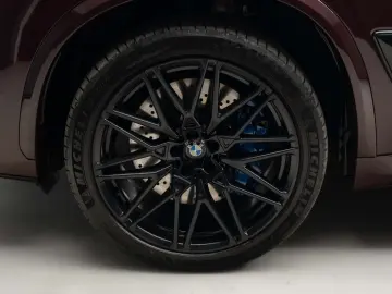 BMW X5 M