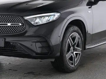 MERCEDES-BENZ GLC 300 de 4M AMG NIGHT DISTRONIC NIVE…