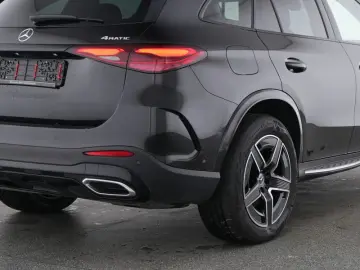 MERCEDES-BENZ GLC 300 de 4M AMG NIGHT DISTRONIC NIVE…