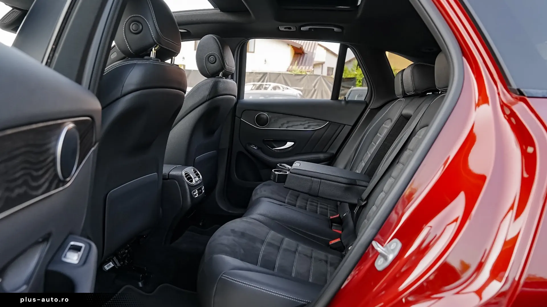 Mercedes-Benz GLC 300 4MATIC 9G-TRONIC AMG Line