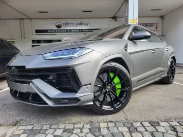 LAMBORGHINI Urus S Pano Massage 23´ Carbon B&O Akrapovic
