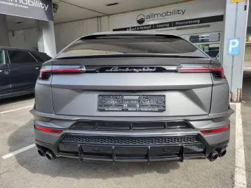 LAMBORGHINI Urus S Pano Massage 23´ Carbon B&O