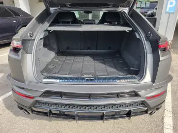 LAMBORGHINI Urus S Pano Massage 23´ Carbon B&O