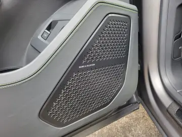 LAMBORGHINI Urus S Pano Massage 23´ Carbon B&O