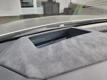 LAMBORGHINI Urus S Pano Massage 23´ Carbon B&O